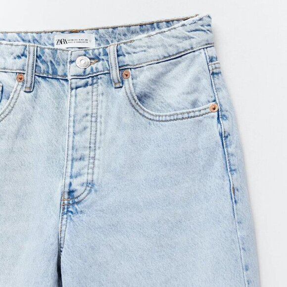 ZARA LIGHT BLUE HIGH RISE JEANS - Picture 3 of 5